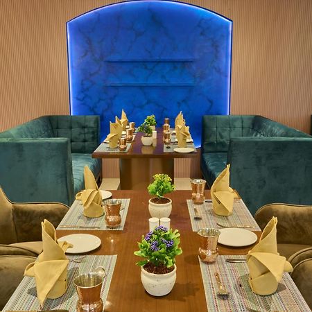 Borail View Regency Hotel ซิลชาร์ ภายนอก รูปภาพ